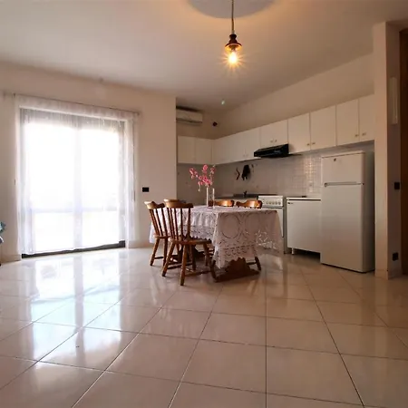 Arte, Mare E Sole. Apartamento *