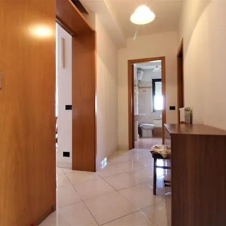 Arte, Mare E Sole. Apartamento Copanello